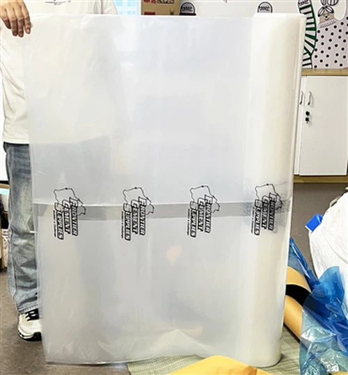 ロール上のパレット カバー: 産業用パレット保護ソリューションの完全ガイド